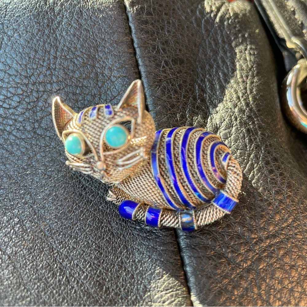 Vintage Mesh Cat Brooch Pin Sterling Silver